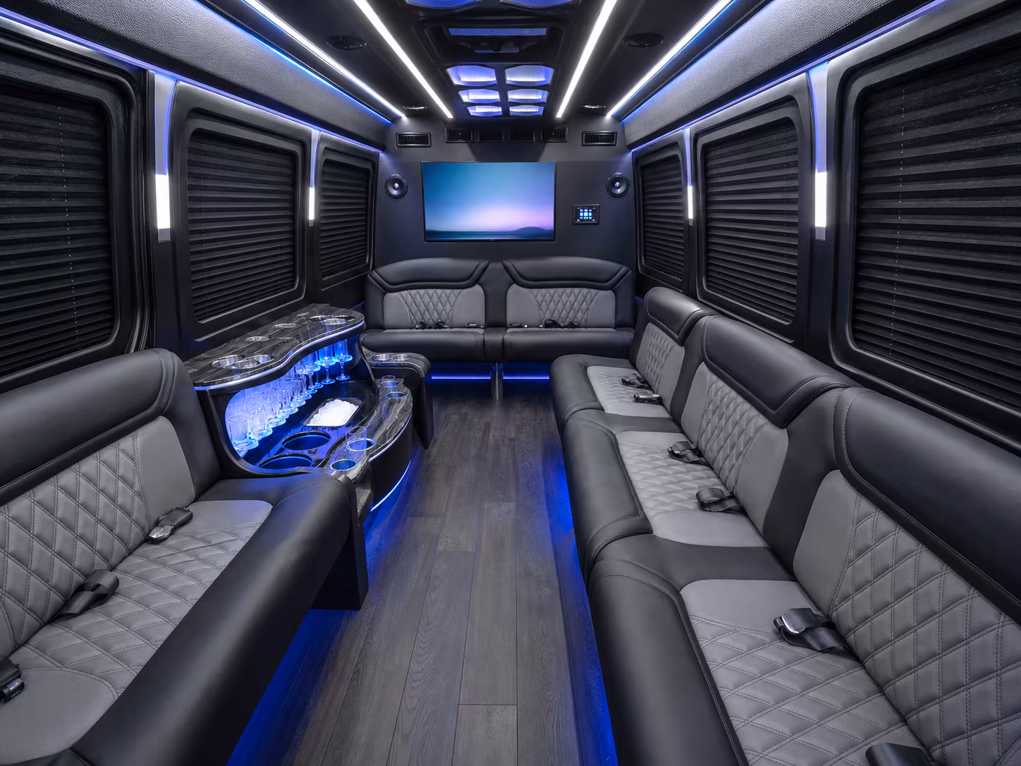 edison 30 passenger party bus