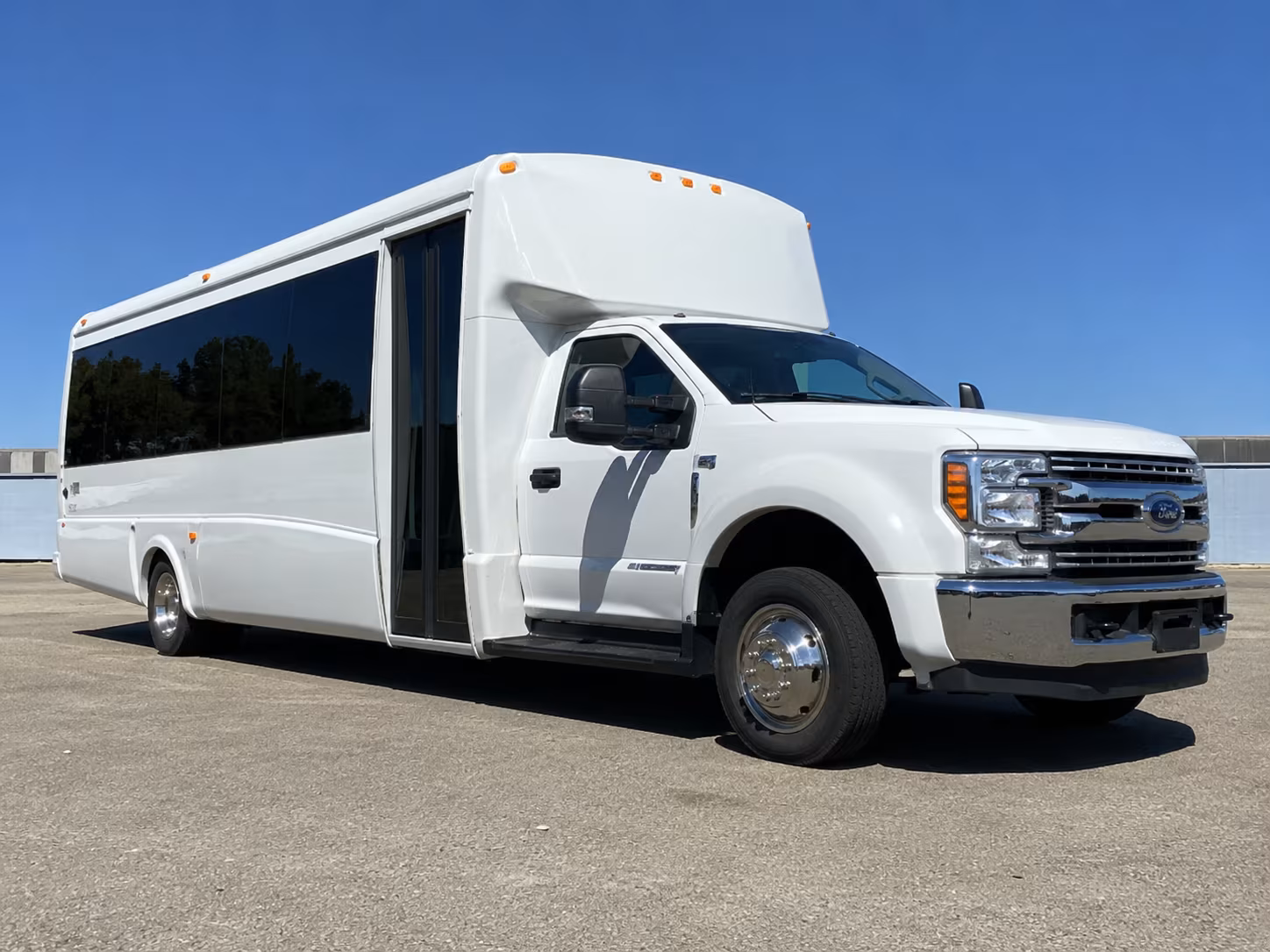new brunswick wedding party charter bus rentals in new brunswick
