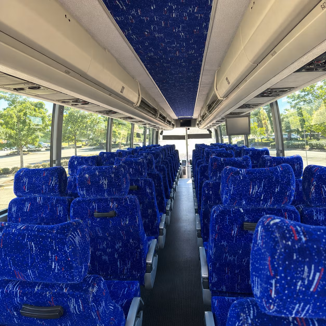 woodbridge easy employee shuttles with a woodbridge bus rental