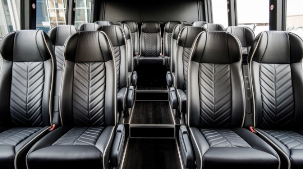 35 passenger minibus rental elizabeth